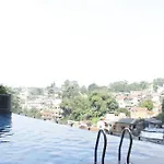 Spacious Studio Room Apartment At Parahyangan Residence By Travelio