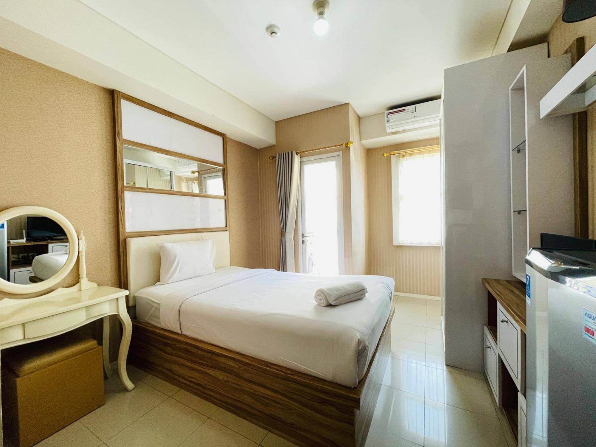Apartemen Spacious At Parahyangan By Travelio