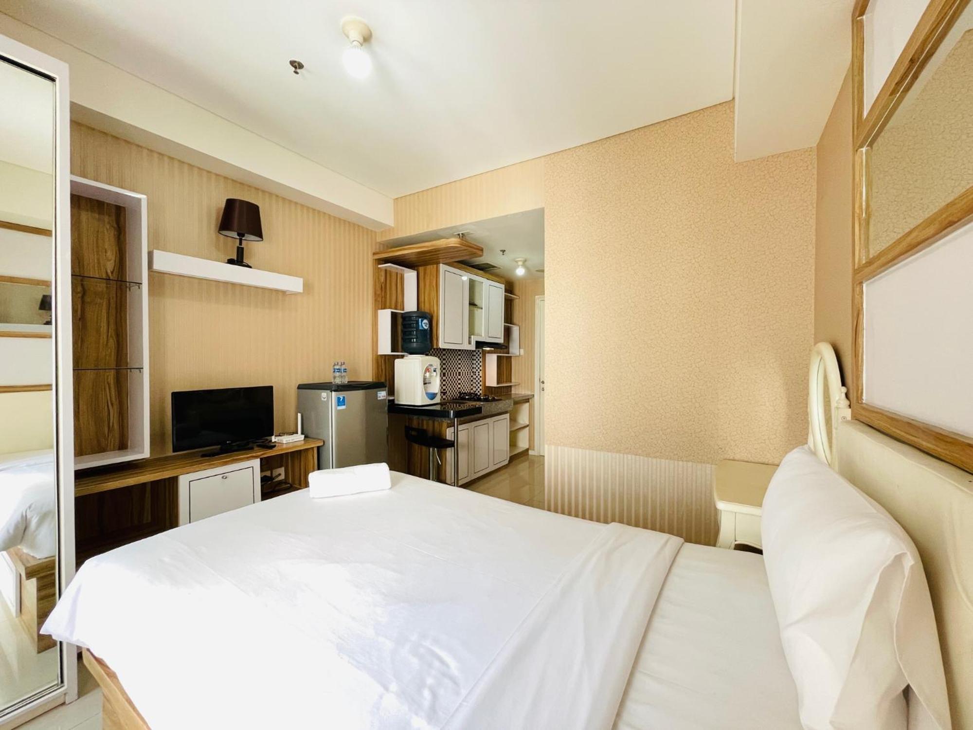 Spacious At Parahyangan By Travelio Apartemen *
