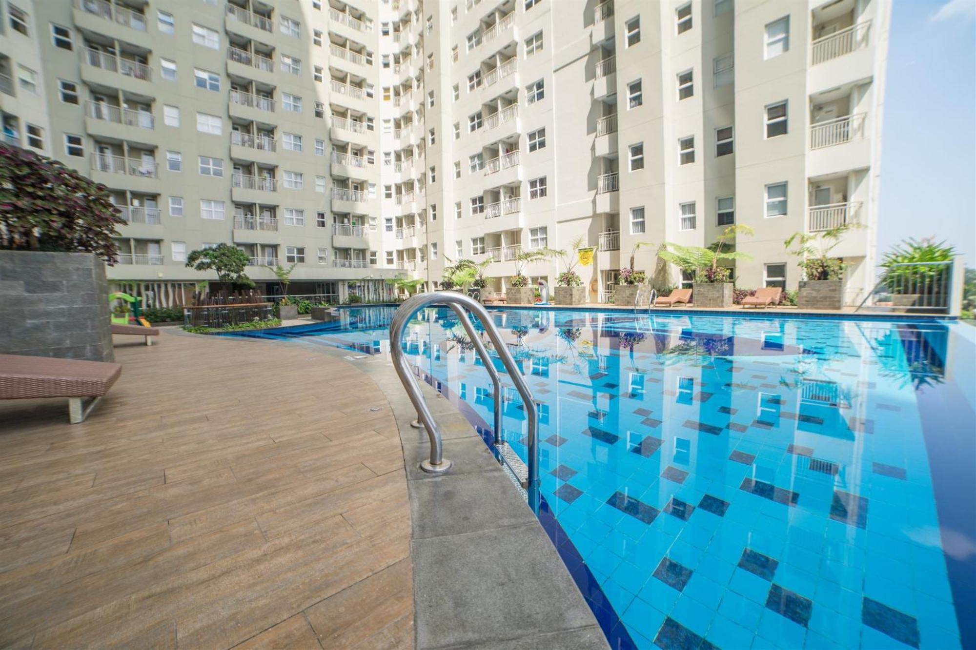 Spacious At Parahyangan By Travelio
